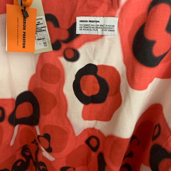 COPY - COPY - Heron Preston T-shirt {NO TAGS} - Picture 2 of 4